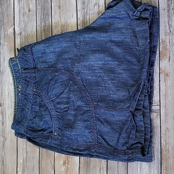 Apt. 9 dark blue cotton blend shorts with cuffs and 5" inseam - Picture 5 of 12